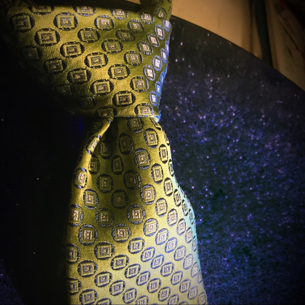 Hathaway neck tie - Picture 3 of 8